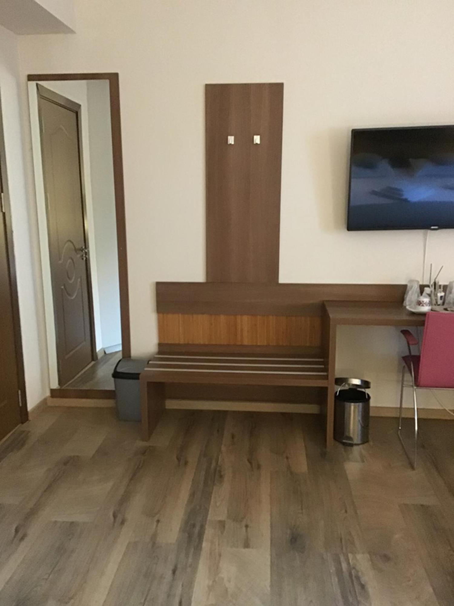 Rora Rose Pensiune Bucureşti